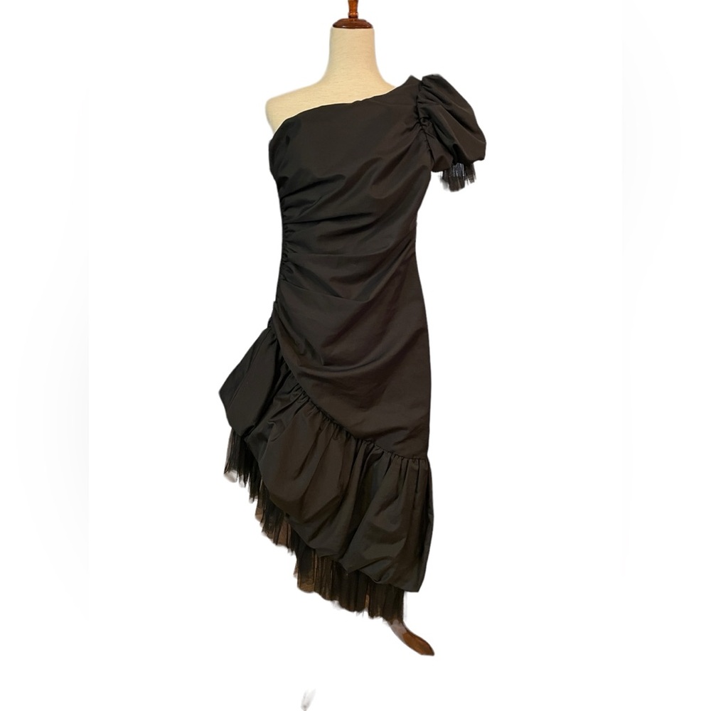 Vintage Black Taffeta Asymmetrical, One Sleeve Cocktail, Formal,  Prom Dress XS